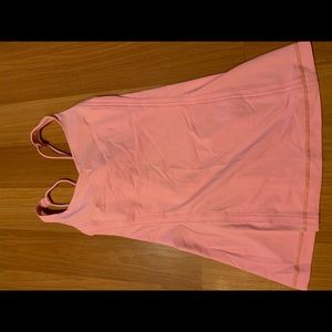 Lululemon workout top